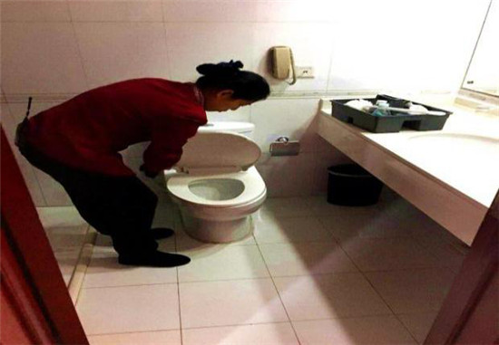 我们在平凡的岗位上向祖国母亲致敬2.jpg